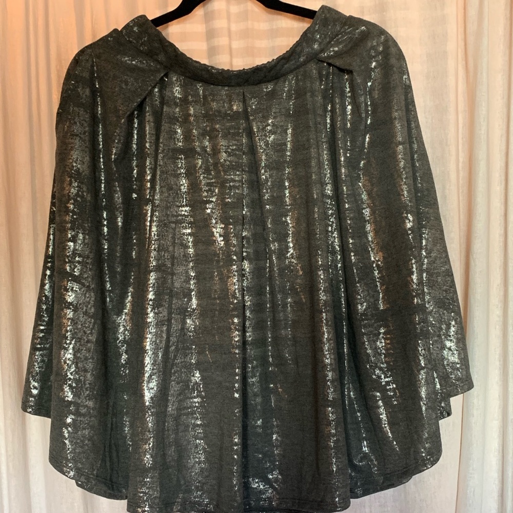 NWOT LuLaRoe Madison skirt size M